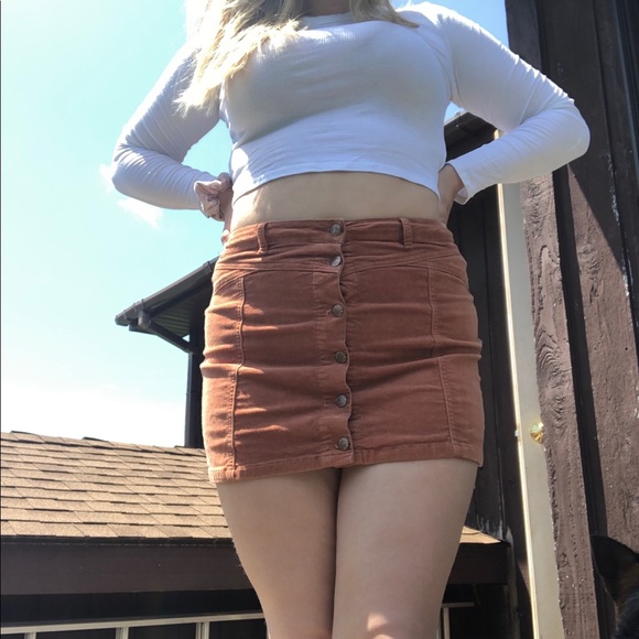 forever 21 Mini Skirt - Picture 3 of 4